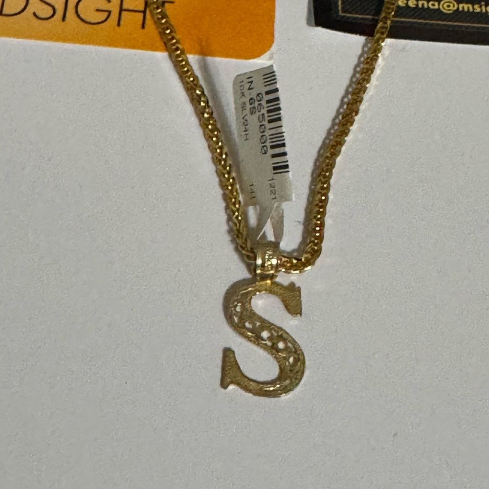 10K Solid Yellow Gold “S” Initial Diamond-Cut Pendant, FREE APPRAISAL Included - Picture 6 of 6